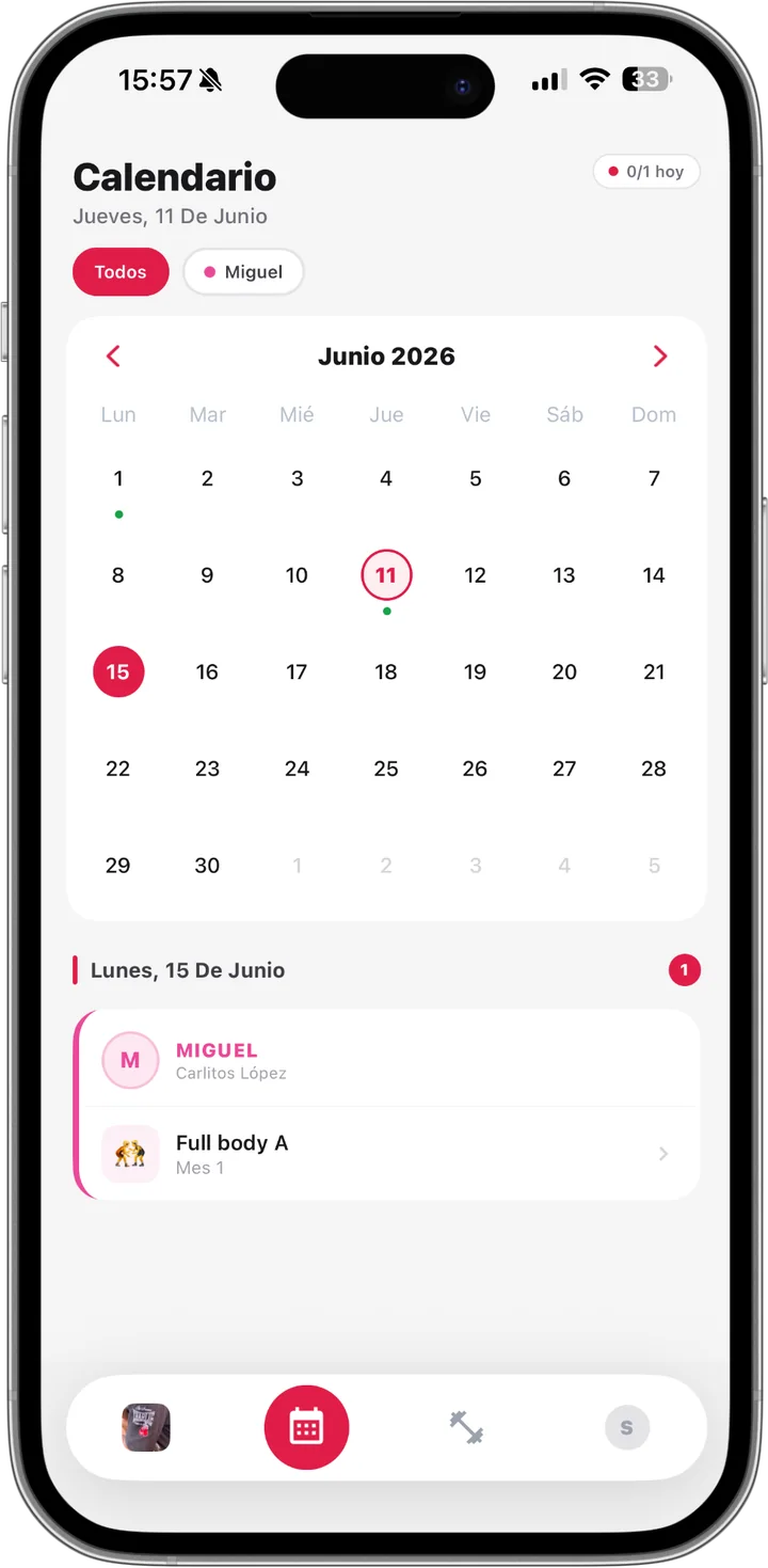 Calendario del entrenador en MyTrainIt con las sesiones de varios clientes